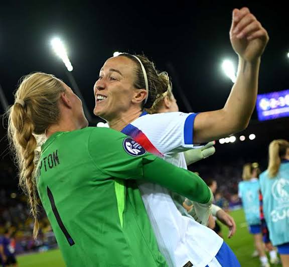 Who Should Win The 2025 Women's Ballon d'Or?