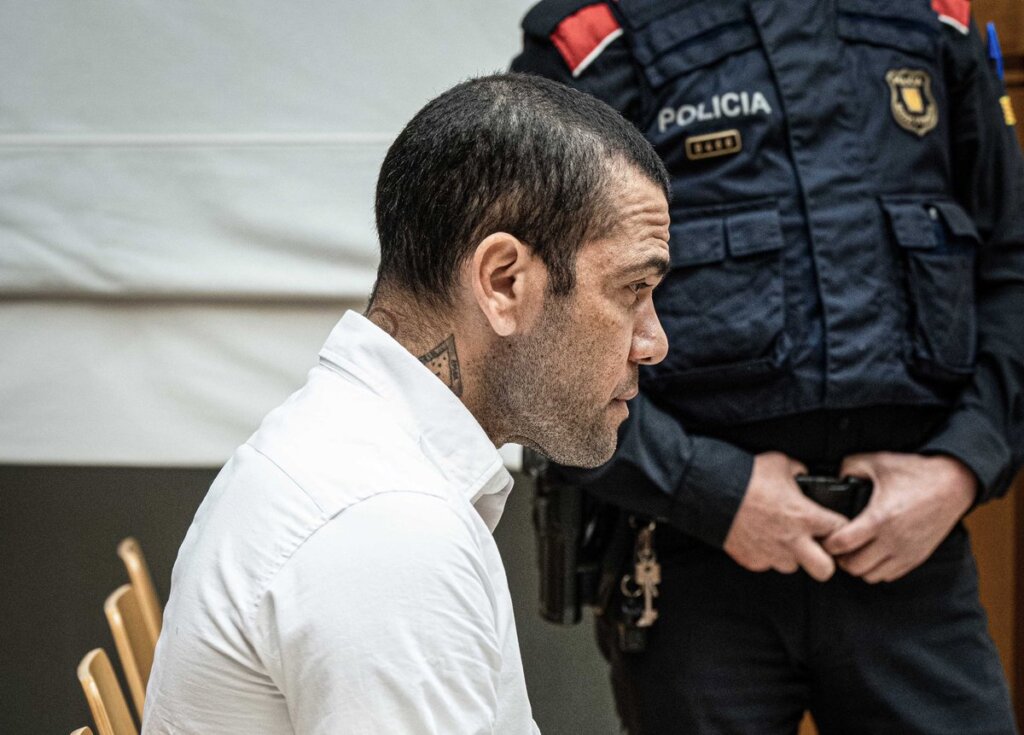 www.oltsport.com Dani Alves sentenced to four-and-a-half-year in prison