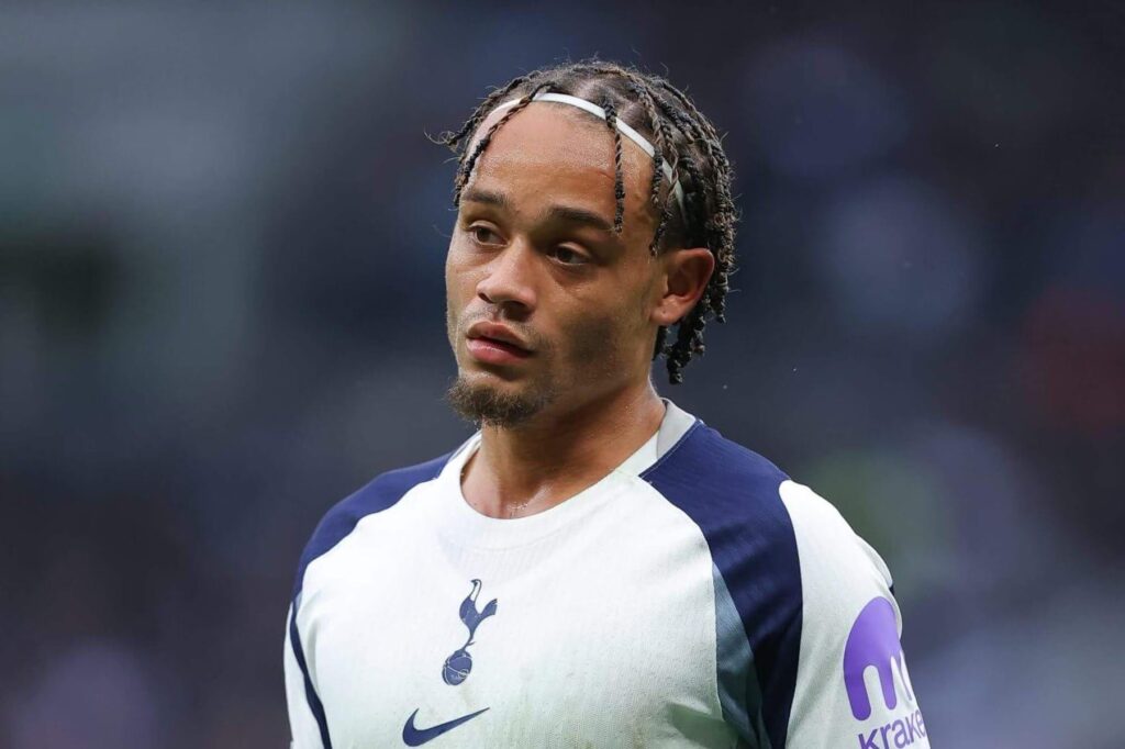 Xavi Simons faces Chelsea amid a faltering London expedition